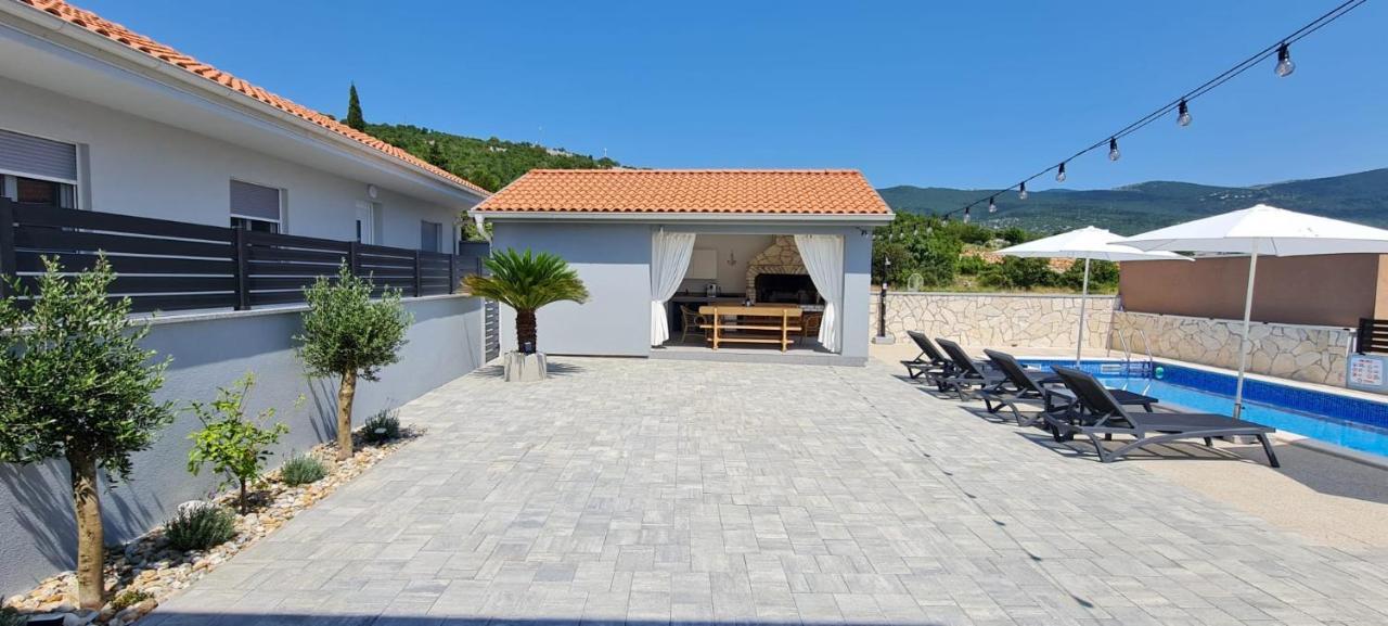 House Vallis Aurea Povile Ngoại thất bức ảnh